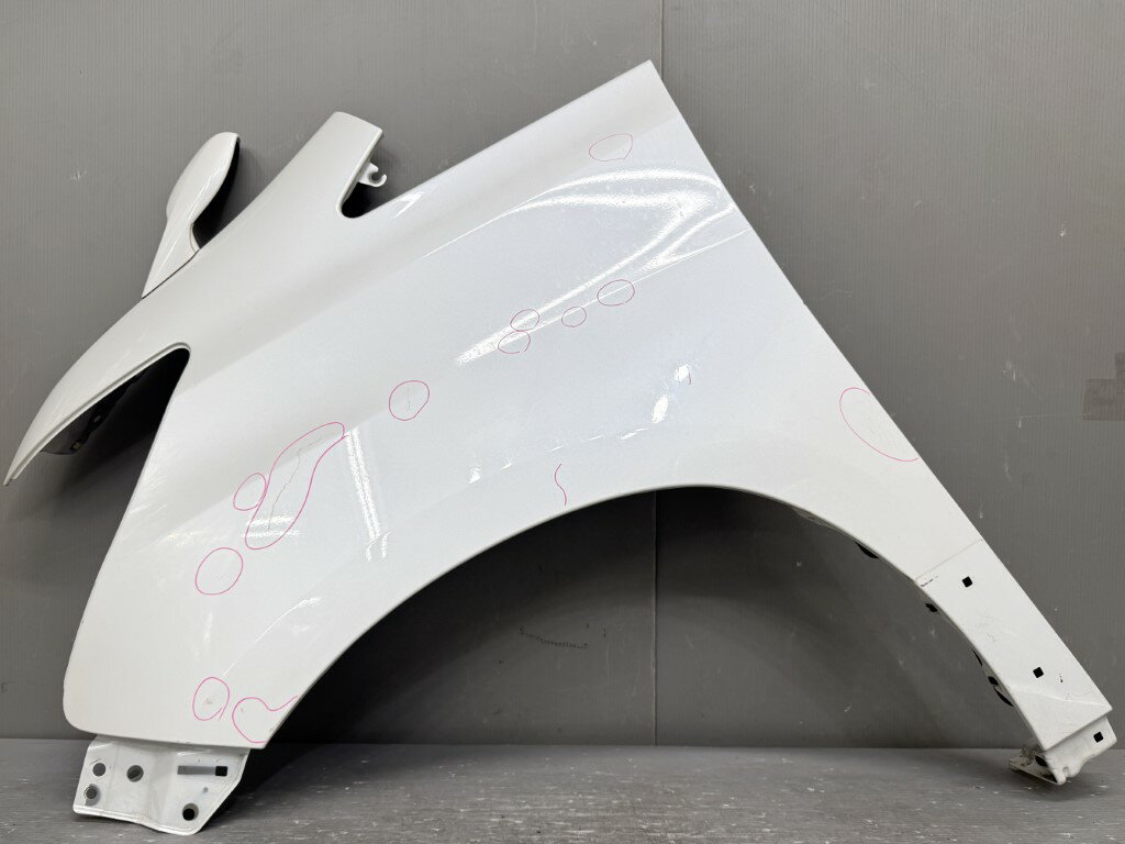 Rakuten - トヨタ ヴェルファイア 3.5Z(GGH20) 純正 左フロントフェンダー フェンダーパネル 070 53802-58060 p061746 中古20260402