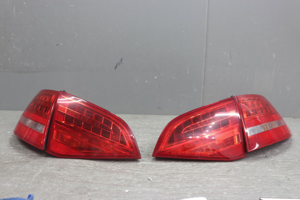 アウディ A4 アバント 2.0T(8K) 純正 破損無 動作保証 テールランプ フィニッシャー付 LED全点灯OK 4点セット テールライト 11S/8K9 945 096 B 07S/8K9 945 094 B 11S/8K9 095 B 07S/8K9 945 093 B p054707 中古20250427