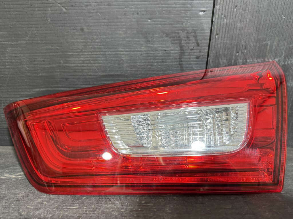 Rakuten - 三菱 RVR G 4WD 中期(GA4W GA4WXTHXZ) 純正 スタンレー 破損無 動作保証 右 フィニッシャー P9373 p061766 中古20260403