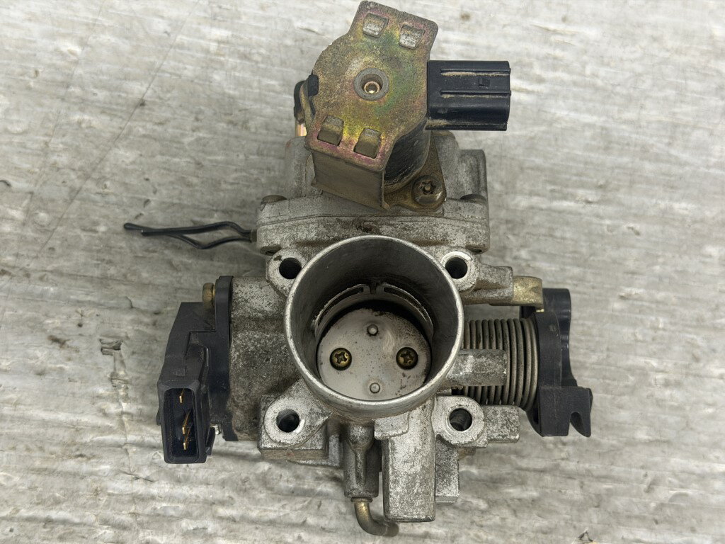 三菱 ミニキャブ トラック (U62T) 純正 ミクニ 破損無 動作保証 スロットルボディ AC35-016 p061890 中古20260410