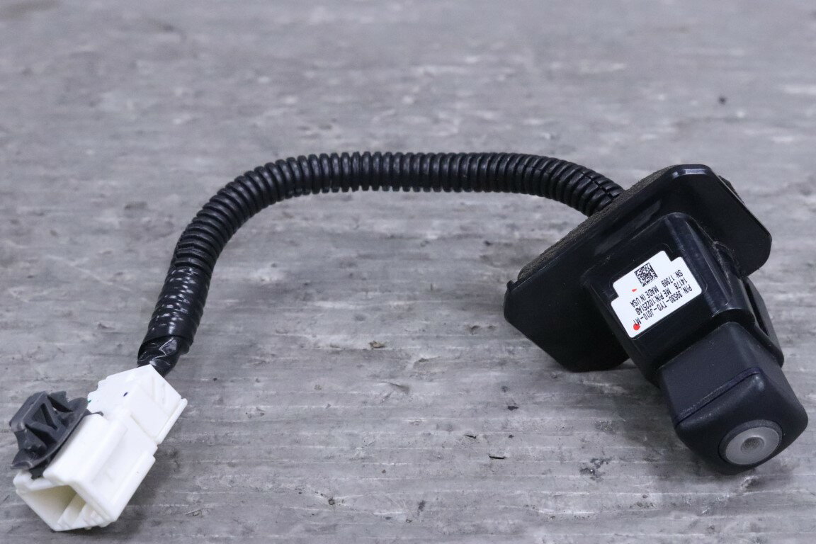 ホンダ N-BOX SSパッケージ 中期(JF1) 純正 破損無 動作保証 バックカメラ リアカメラ 39530-TY0-J010-M1 p061907 中古20260408