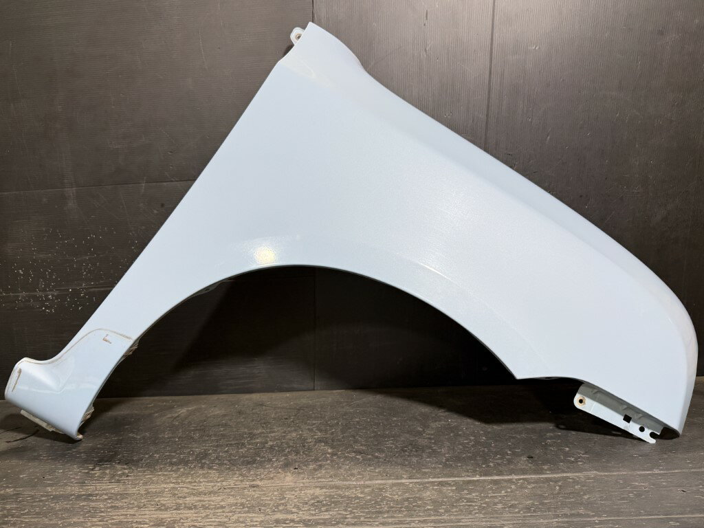 Rakuten - スズキ アルト ラパン X(HE22S NDXE) 純正 右 フロントフェンダー フェンダーパネル FJY エアブルーメタリック×ホワイト 2トーンルーフ 5711-85K10 p061951 中古20260411