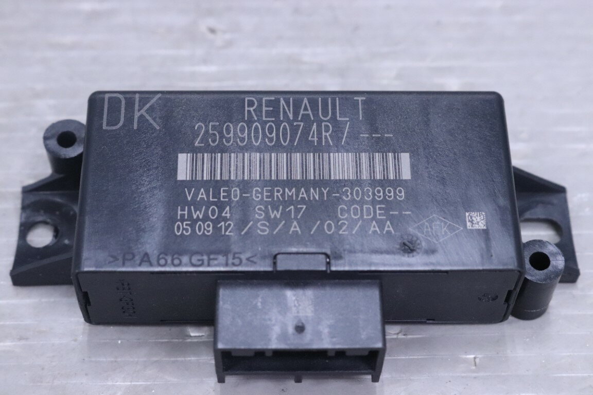 ルノー メガーヌ エステート GTライン (KZM4R) 純正 破損無 パーキングコントロールユニット PDCモジュール 259909074R p062034 中古20260414