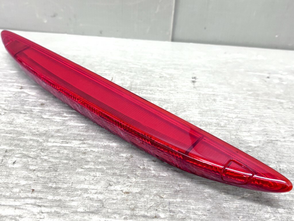 ストリーム X スタイルエディション 前期(RN6) 純正 スタンレー ハイマウントストップランプ ブレーキライト LED全点灯OK 破損無 動作保証 P6589 p062067 中古20260416