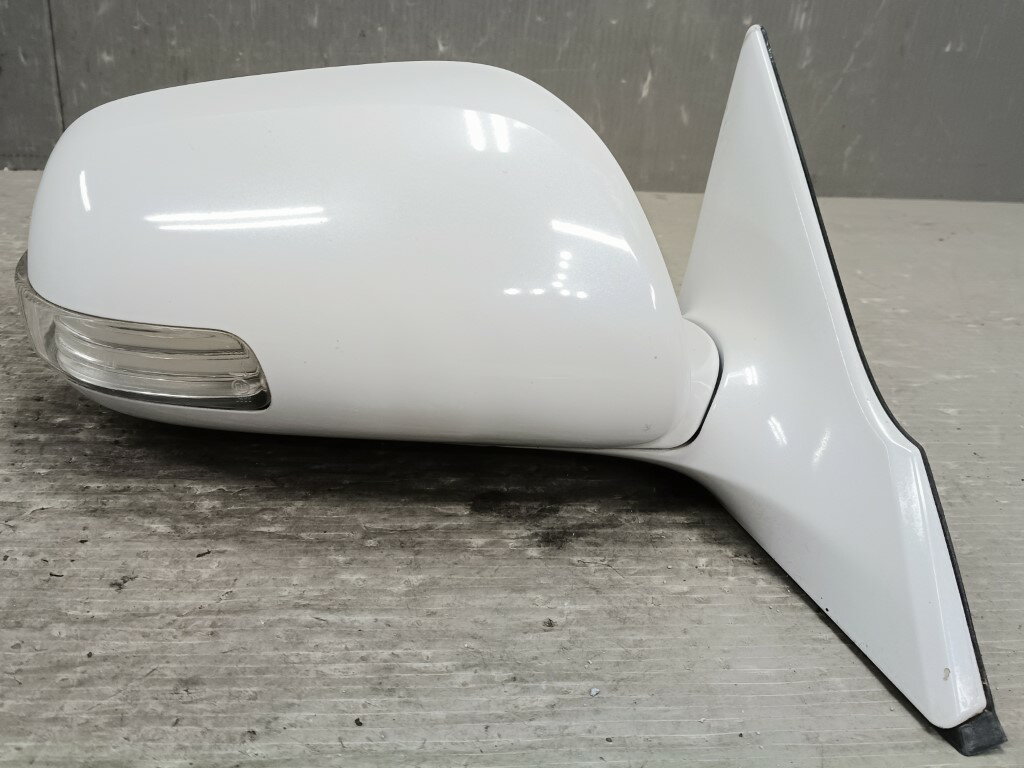 乐天商城 - マークX セダン 300G プレミアム 後期(GRX121) 純正 ムラカミ 右ドアミラー 電格 9P 9ピン ウィンカー付 075 サイドミラー 右ミラー 破損無 動作保証 8320 p062084 中古20260416