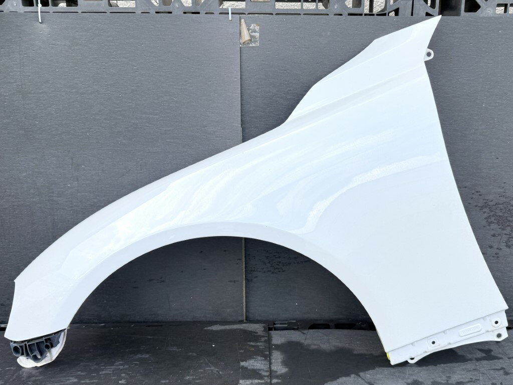 Rakuten - トヨタ マークX セダン 300G プレミアム 後期(GRX121 GRX121-AETUH) 純正 左 フロントフェンダー フェンダーパネル 075 53812-22A10 p062096 中古20260416