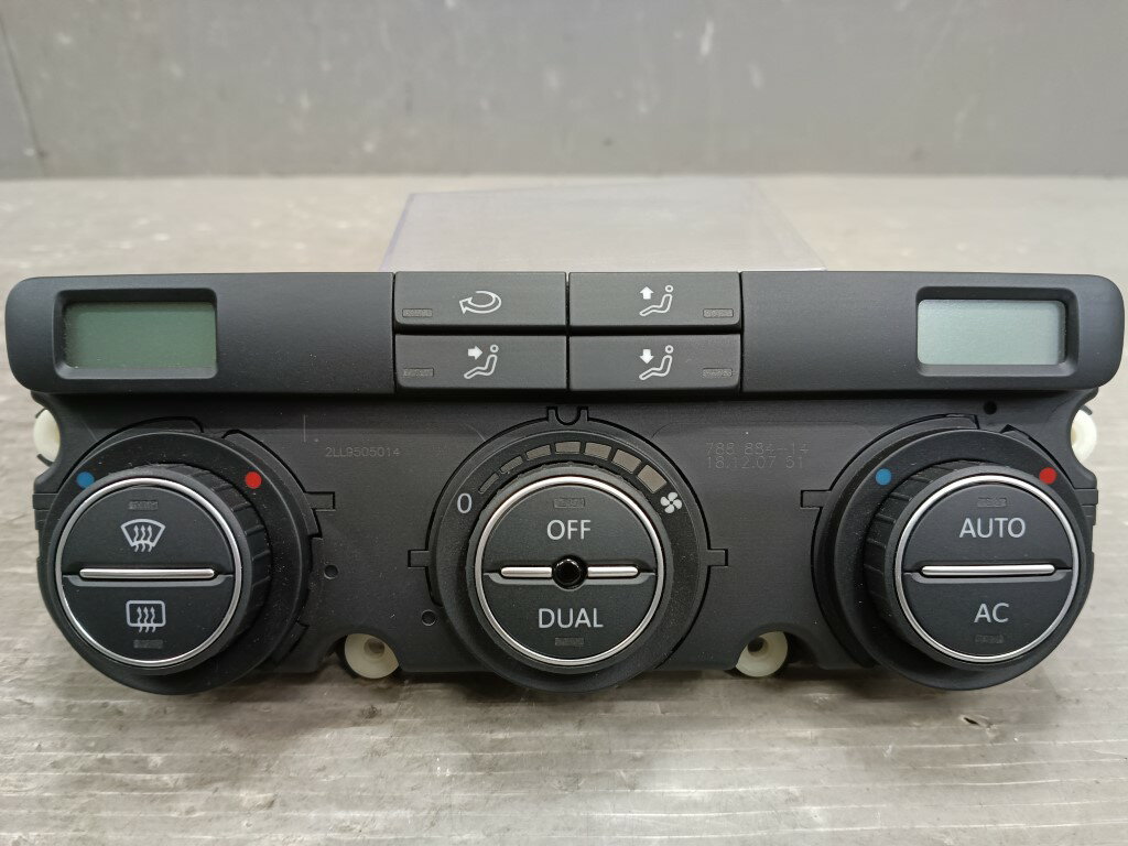 VW ゴルフ 5 GT TSI 右H(1KBLG) 純正 破損無 動作保証 エアコンスイッチ 1K0 907044CP p062132 中古20260420