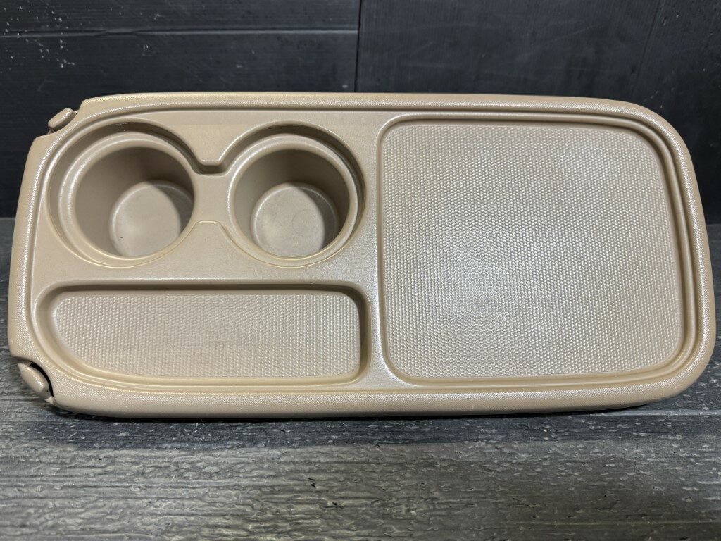 Rakuten - ホンダ CR-V パフォーマ iL 前期　(RD5) 純正 破損無 動作保証 センターコンソールテーブル ドリンクホルダー p062170 中古20260421