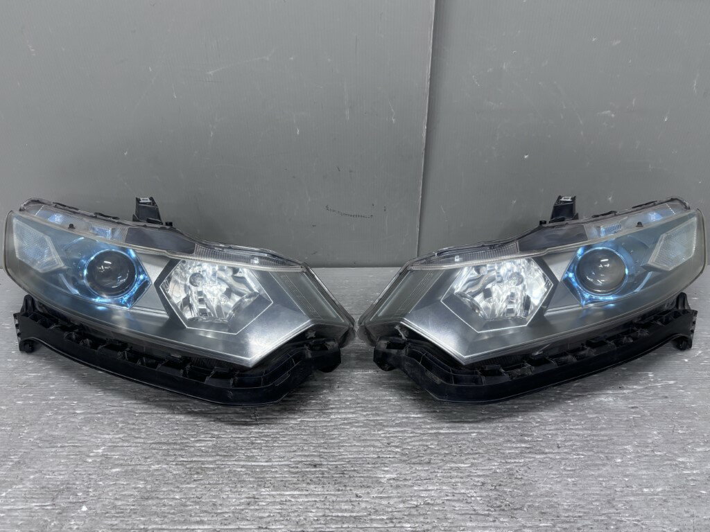 Rakuten - ホンダ インサイト LS(ZE2) 純正 コイト 破損無 動作保証 ヘッドライト HID バラスト レベ付 キセノン 左右セット ヘッドランプ 100-22878 p062205 中古20260423