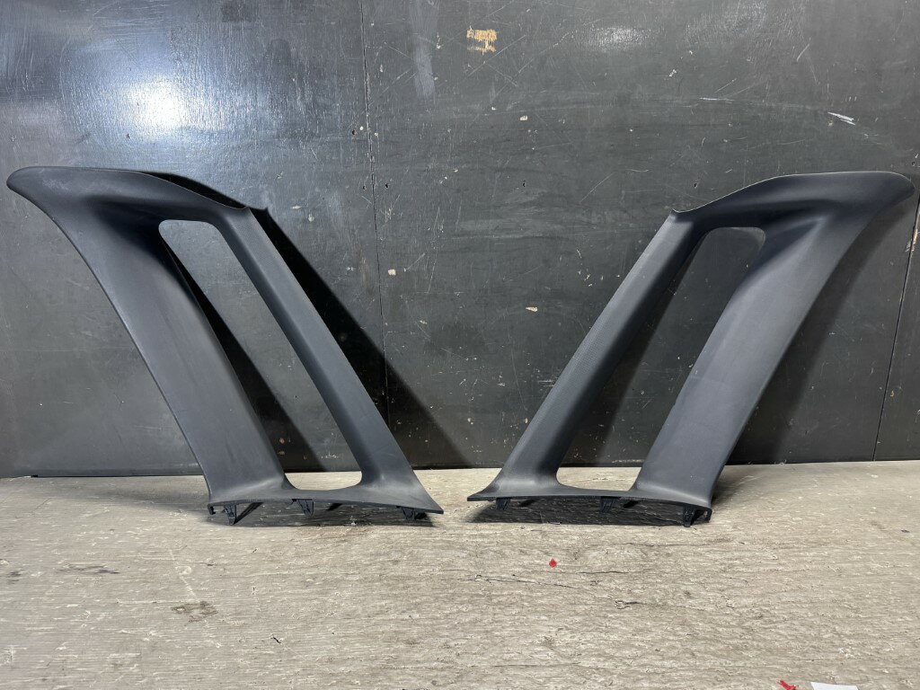 Rakuten - ダイハツ ウェイク X 前期(LA700S) 純正 破損無 フロント ピラーカバー Aピラー カバー Aピラートリム 左右 p062180 中古20260423