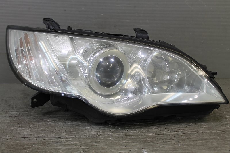 レガシィ アウトバック 3.0R D型 後期(BPE BP BL) 純正 コイト 破損無 取付OK 動作保証 右 ヘッドライト ヘッドランプ HID キセノン バラスト レベ 100-20952 84001AG340 p033286 中古20230518