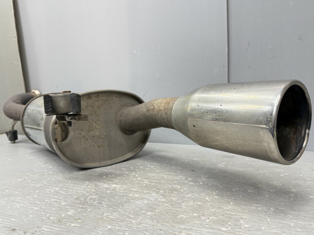 トヨタ bB Z 前期(NCP31) 純正 MODELLISTA 破損無 モデリスタ リアマフラー リアピース 03 S01203 p062291 中古20260427