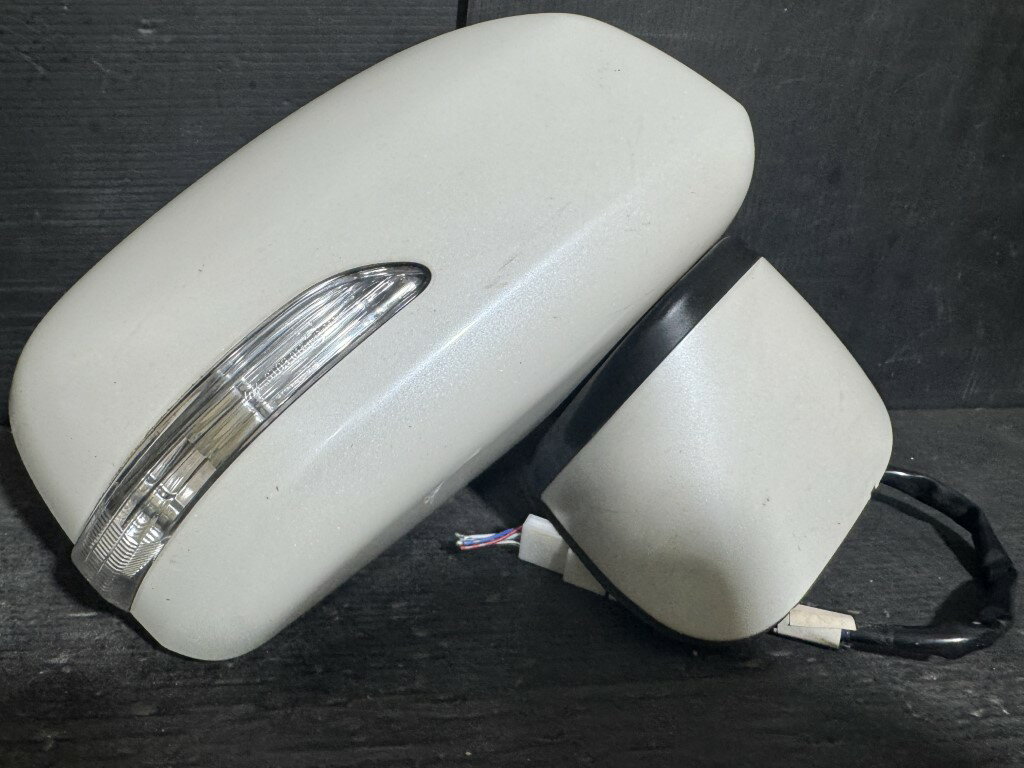 ムーヴ コンテ X リミテッド(L575S) 純正 破損無 動作保証 右 ドアミラー ウィンカー 電格 7P 7ピン サイドミラー 右ミラー W24 87910-B2A30-03 p062274 中古20260427