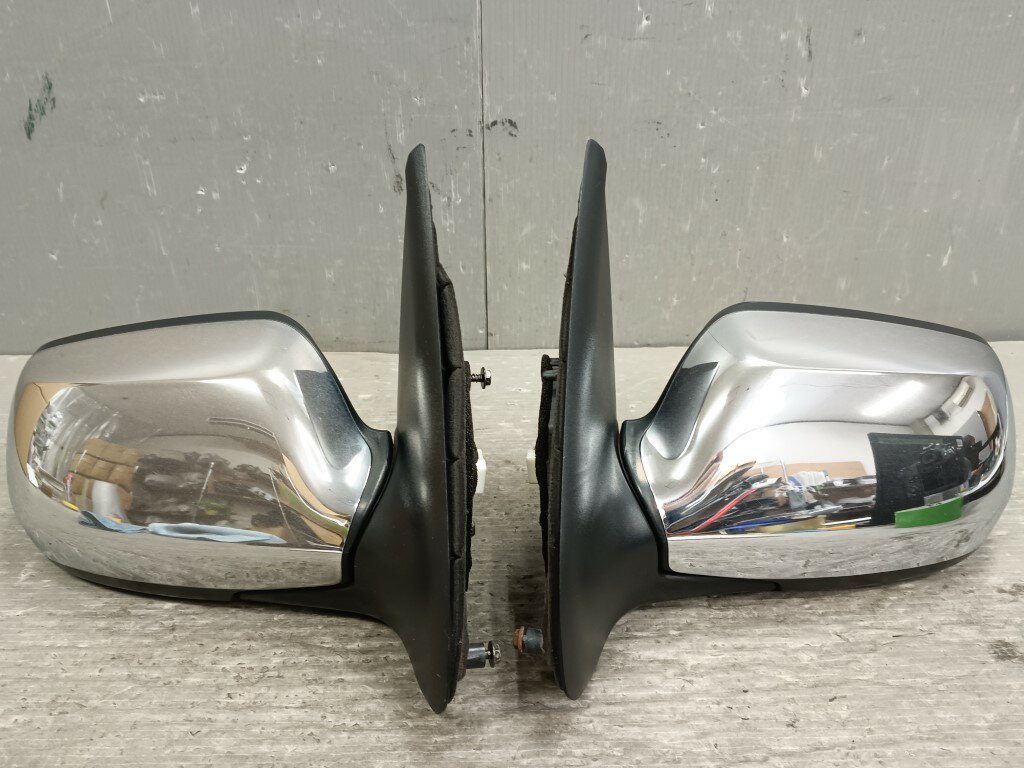 マツダ デミオ スポーツ(DY5W) 純正 破損無 動作保証 ドアミラー 電格 5P 5ピン メッキミラー 左右セット サイドミラー p062334 中古20260428