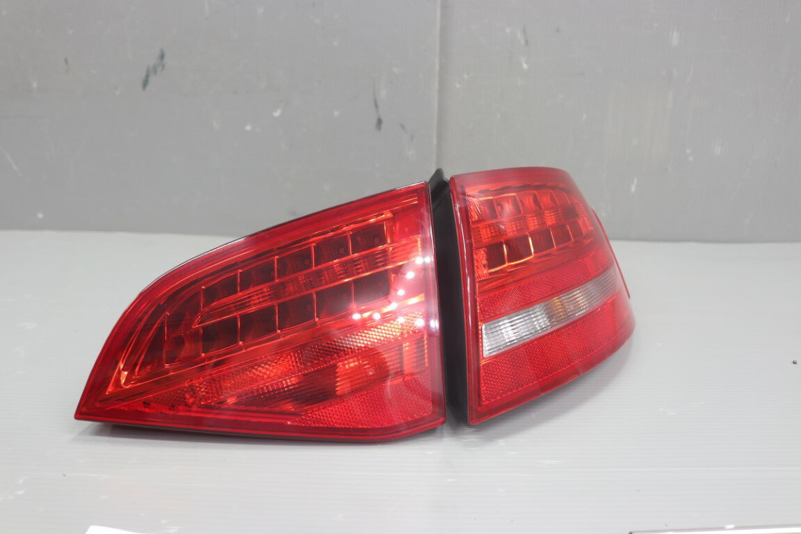 アウディ A4 アバント(8K B8 8KCDH) 純正 破損無 動作保証 右テールランプ フィニッシャー付 LED全点灯OK テールライト 10S/8K9 945 096 B 07S/8K9 945 094 B p055603 中古20250605