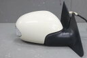 VW ニュービートル 2.0 右H 後期(9CAZJ 9C) 純正 破損無 動作保証 右 ドアミラー 電格 9P+2P 9ピン+2ピン ウィンカー ヒーター付 LB1M ベージュ系 サイドミラー p055875 中古20250617