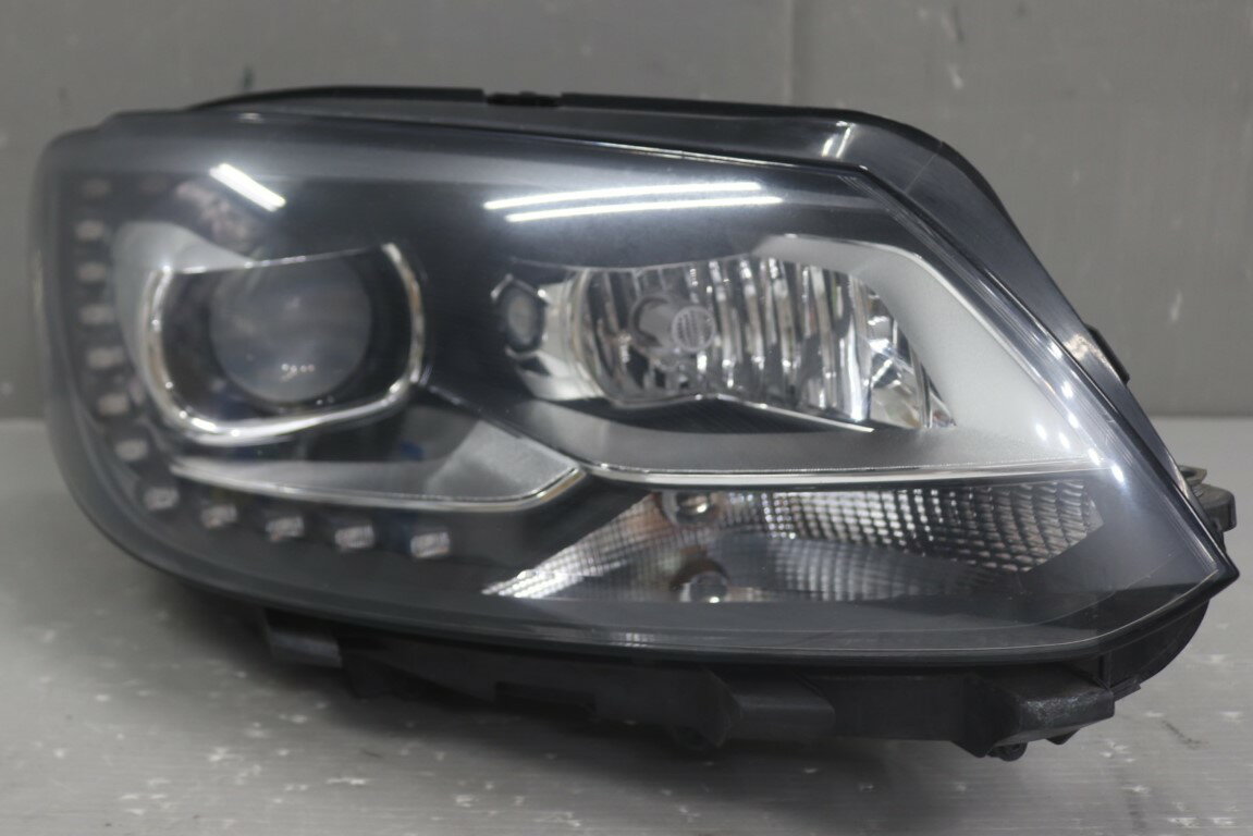 VW ゴルフ トゥーラン TSI ハイライン 右H(1TCAV) 純正 AL 破損無 右 HID ヘッドライト バラスト レベ付 キセノン ヘッドランプ 1T2 941 754 E p056254 中古20250630