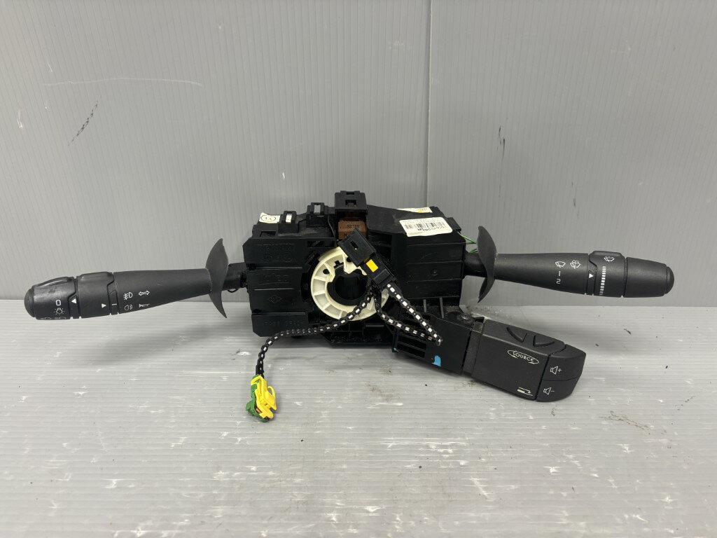 ルノー ウインド 左ハンドル(ENK4M) 純正 破損無 動作保証 コンビネーションスイッチ ディマースイッチ ライトスイッチ スパイラルケーブル付 p056449 中古20250707