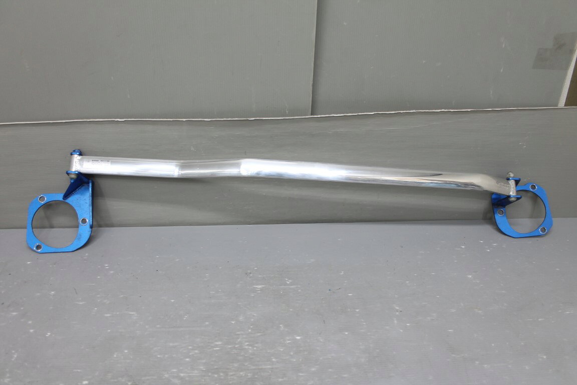 トヨタ ヴォクシー ZS(ZRR80 ZRR80W-BPXSP) 社外 クスコ CUSCO 破損無 ストラットタワーバー タワーバー 補強バー 剛性アップ p056822 中古20250720