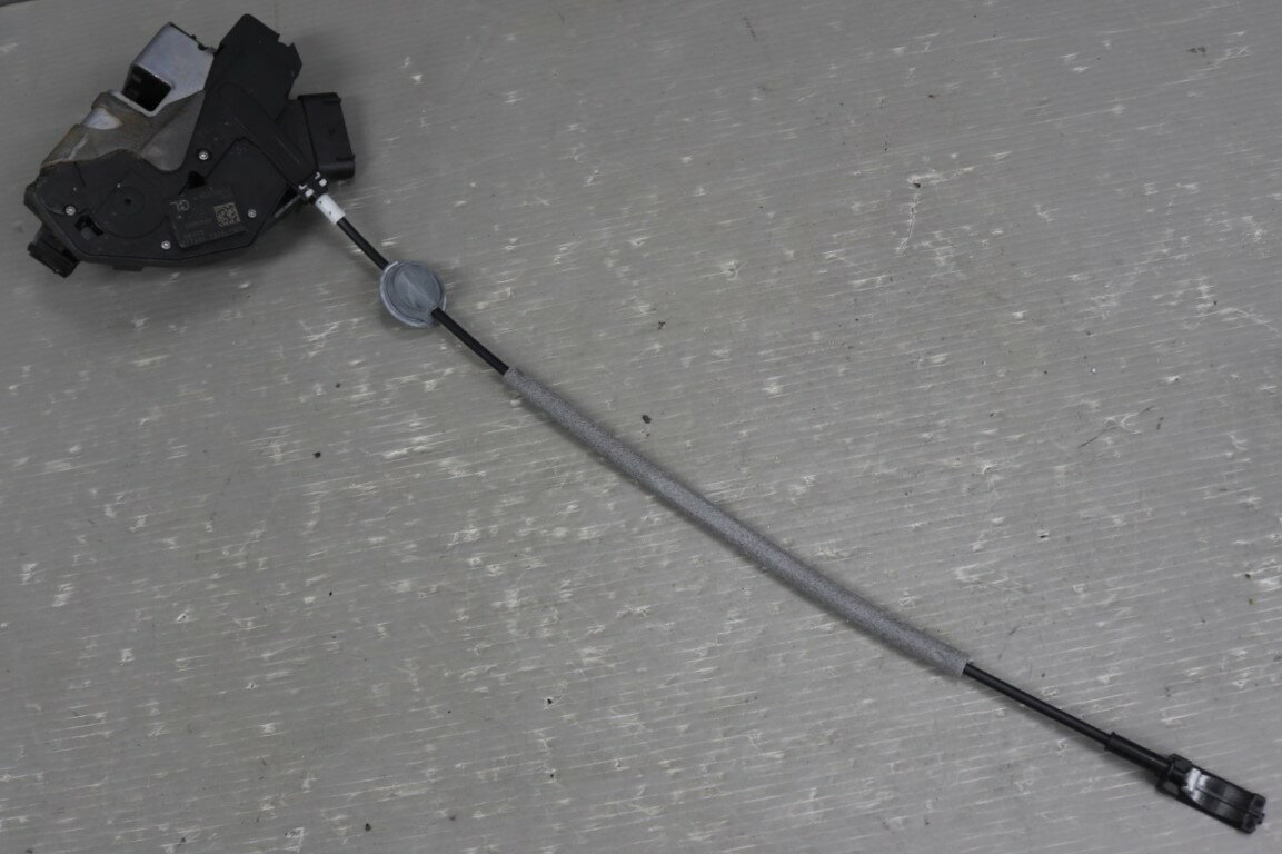 ボルボ V60 ドライブe 右H Volvo(FB4164T FB) 純正 破損無 動作保証 右前 ドアロックアクチュエーター 右フロント 31301739 p056789 中古20250720