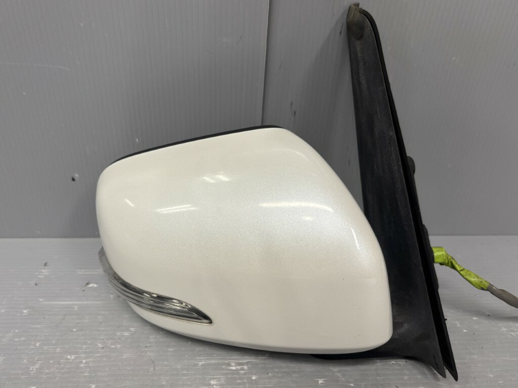 Rakuten - ダイハツ タント カスタム Xリミテッド 前期(L375S L375S-GBVF) 純正 破損無 動作保証 右ドアミラー 電格 7P 7ピン ウィンカー付 W24 サイドミラー p057163 中古20250808