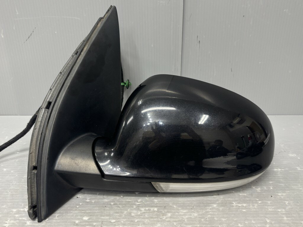 Rakuten - VW ゴルフ5(1K) 純正 破損無 動作保証 左ドアミラー 電格 14P 14ピン ウィンカー ウェルカムランプ付 黒 ブラック系 サイドミラー p057210 中古20250811