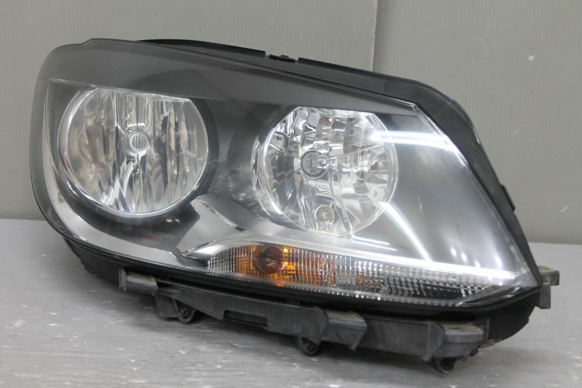乐天商城 - VW トゥーラン TSI(1T) 純正 AL 破損無 動作保証 右 ヘッドライト ハロゲン ヘッドランプ 0 301 268 602 00 p057300 中古20250813