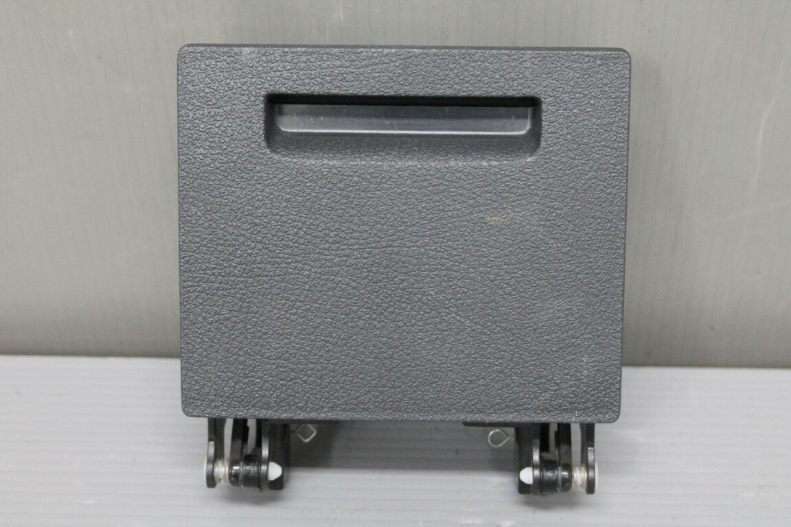 Rakuten - VW トゥーラン TSI(1T) 純正 破損無 動作保証 リア ドリンクホルダー カップホルダー 1T0 862 533 C p057306 中古20250813