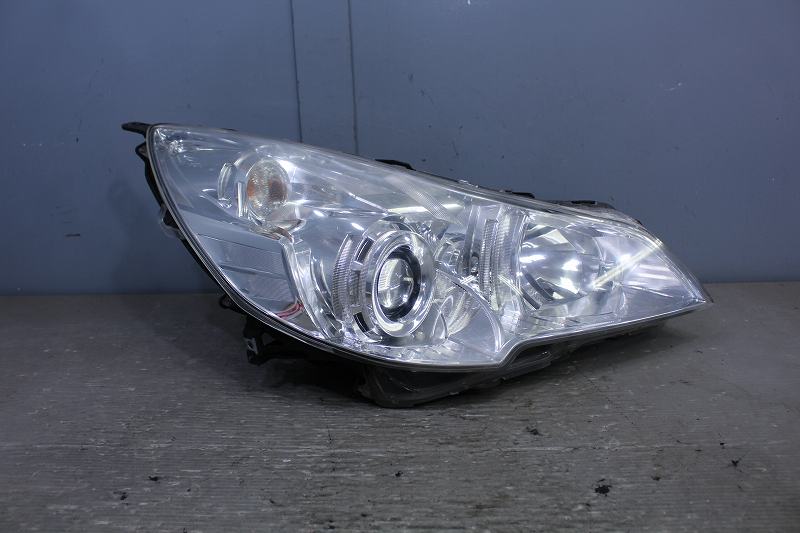 レガシィ セダン 2.5I EYESIGHT C型(BM9) 純正 コイト 破損無 取付OK 動作保証 右ヘッドライト HID バ..