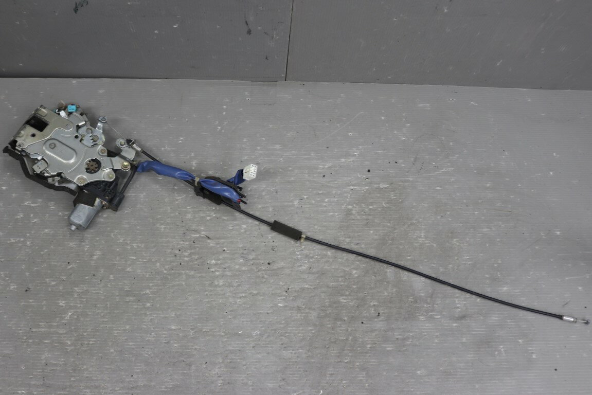 アルファード 前期(ANH10) 純正 破損無 動作保証 右イージークローザー p057754 中古20250911