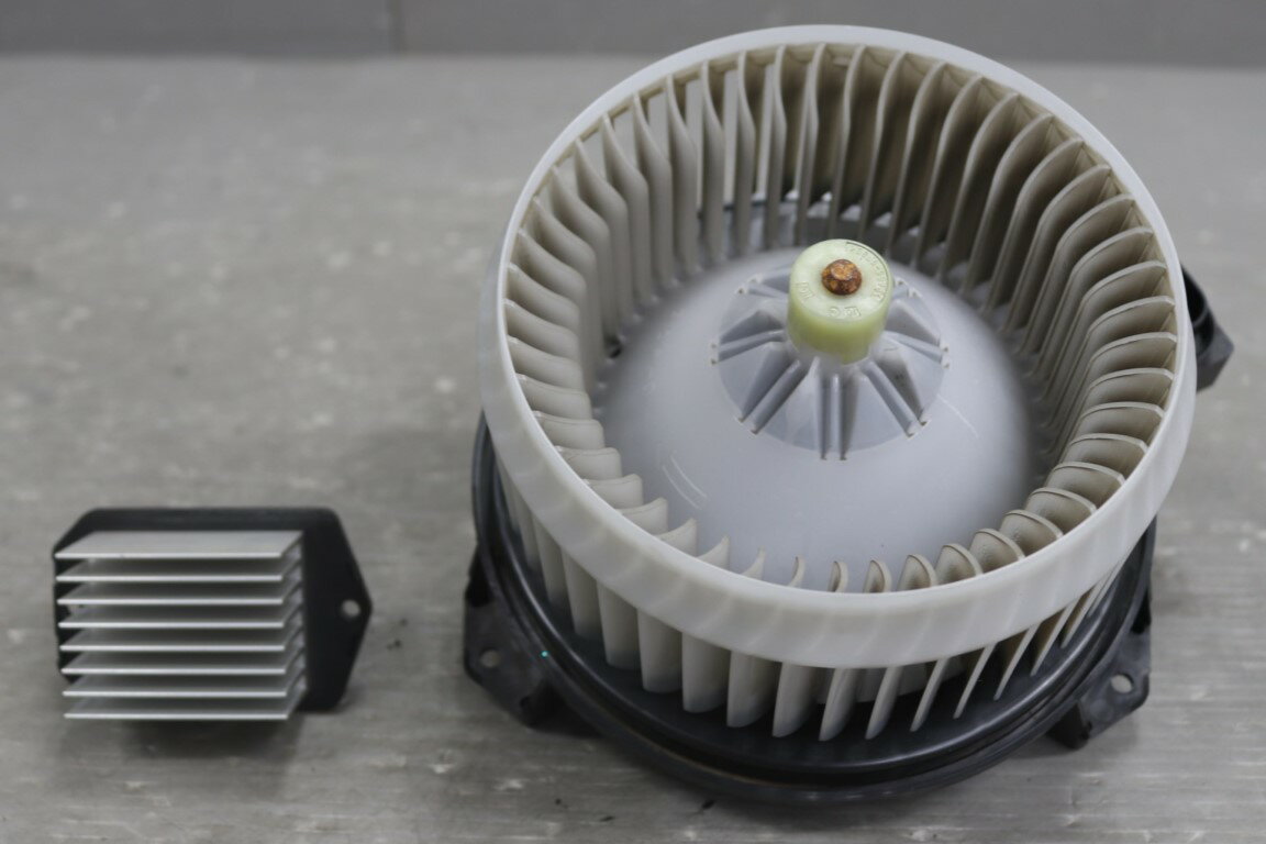 楽天市場】レジスター 中古（車用品・バイク用品）の通販