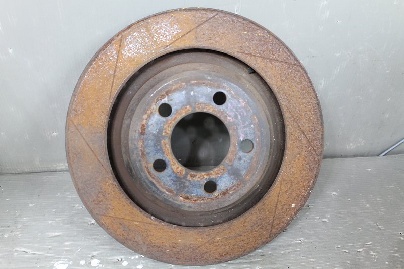 ダッジ チャージャー SRT8 左ハンドル 前期(LXDX48) 純正 破損無 取付OK 左 リア ブレーキディスク ロ..