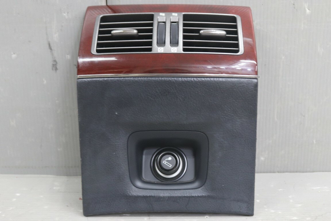 レクサス LS460 Iパッケージ 前期(USF40 USF40-AEZQH(I) USF45 USF41 USF46 UVF45) 後部座席 エアコン吹出口 リア 58903-50040 p057977 中古20250934