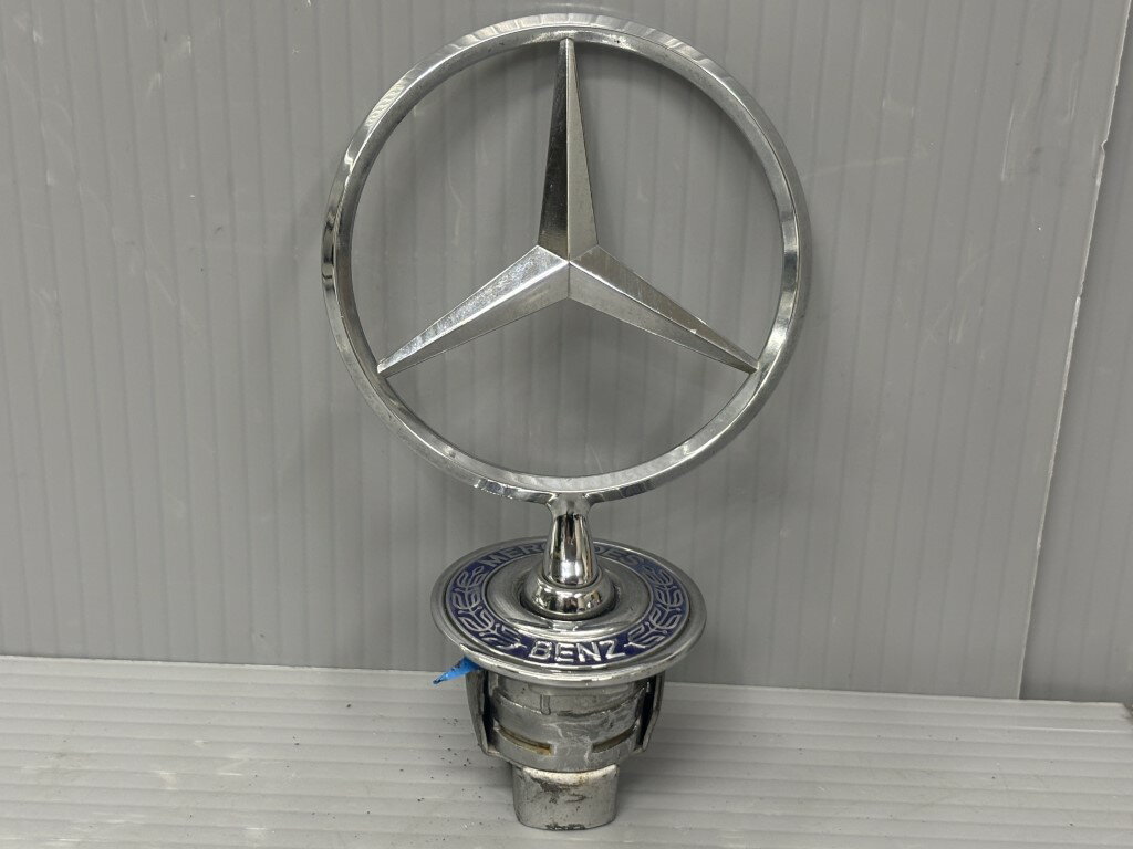 乐天商城 - メルセデス ベンツ C230 ステーションワゴン(S203 203252) 純正 ボンネットマスコット エンブレム ボンマス Mercedes-Benz p058053 中古20250943