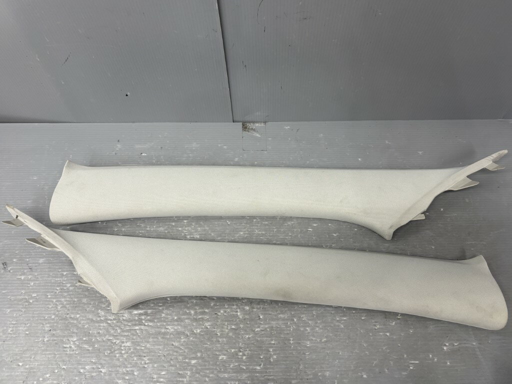 マツダ アテンザ セダン 25EX 前期(GH5FP) 純正 Aピラー トリム 左右セット 右 左 破損無 内装 Mazda p058090 中古20250925