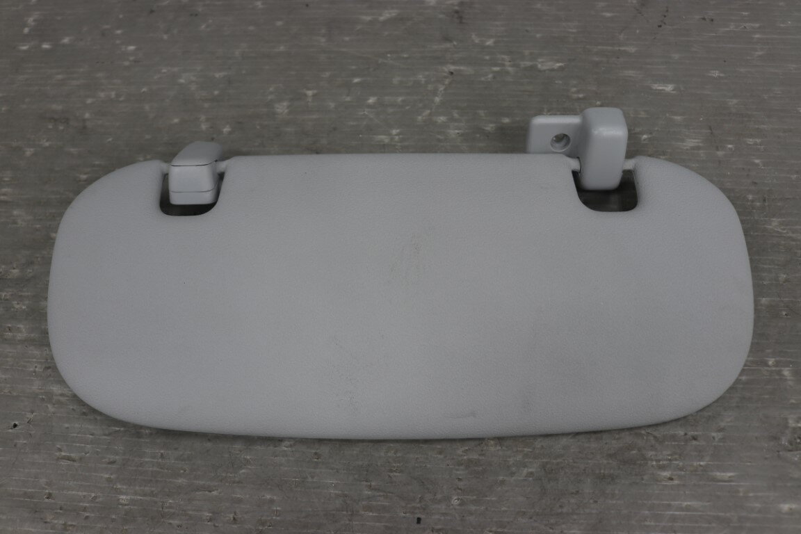 ミニ クラブマン クーパーS 右H(R55 MM16) 純正 運転席側 右横 サンバイザー BMW MINI 破損無 p058108 ..