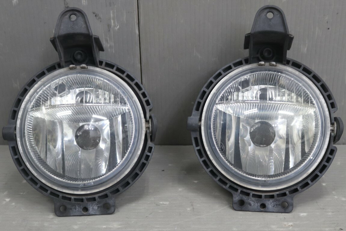 ミニ クラブマン クーパーS 右H(R55 MM16) 純正 フォグランプユニット 左右セット 305 071 001 AL 破損..