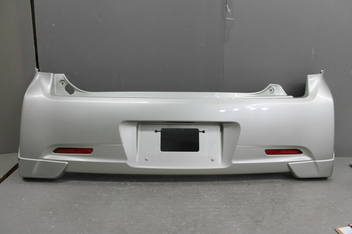 スバル ステラ カスタム R スマートアシスト(LA100F RK1C5CB DXH) 純正 リアバンパー マッドガード付 T27 Rバンパー 破損無 p058217