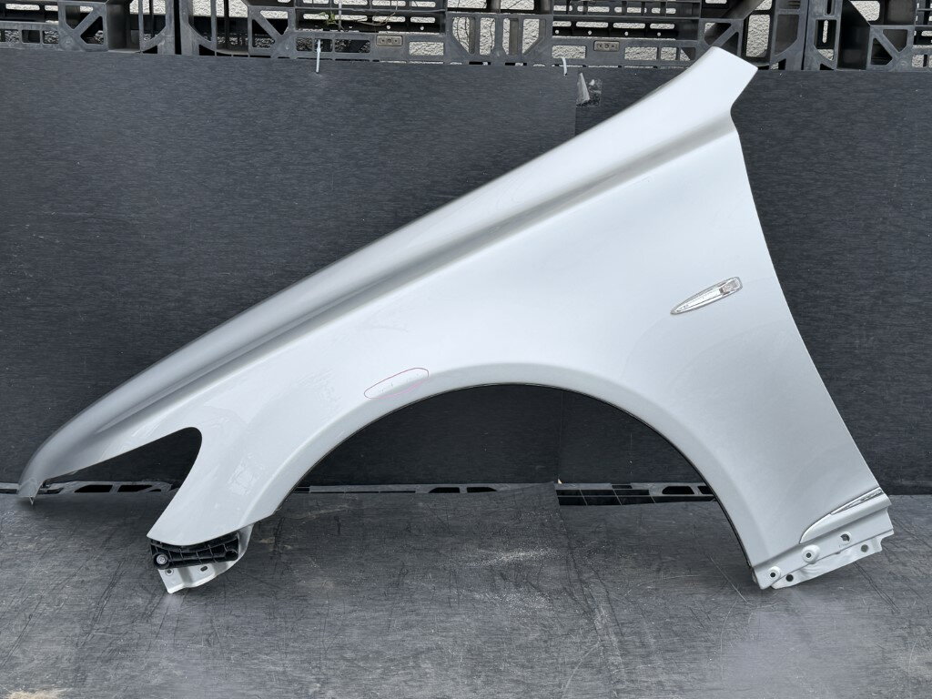 レクサス LS460 Iパッケージ 前期(USF40 USF40-AEZQH(I)) 純正 左前 フェンダーパネル 1F2 破損無 左 フロント (前) Lexus p058344 中古20251007