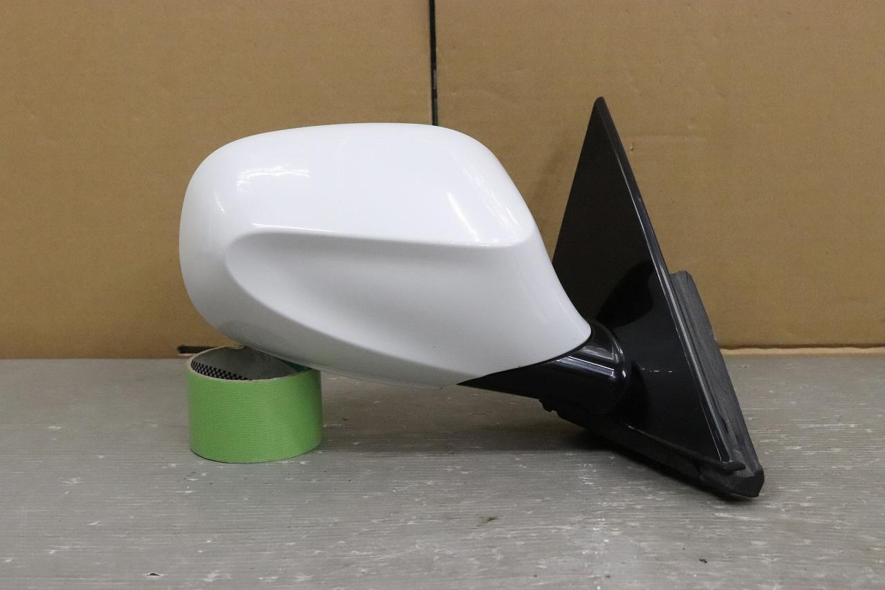 BMW 116i LCI 右H 1シリーズ(E87 LCI) 純正 破損無 動作保証 右 ドアミラー 電格 3P 3ピン 右ミラー BMW51337129648 p049602 中古20241028