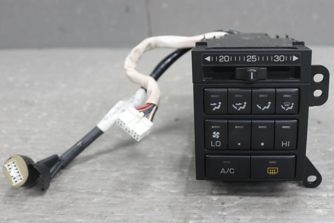 クラウン スーパーデラックス(GS130 GS130-AEPFK) 純正 センター エアコンスイッチ 55900-30641 デンソー 破損無 動作保証 p058543