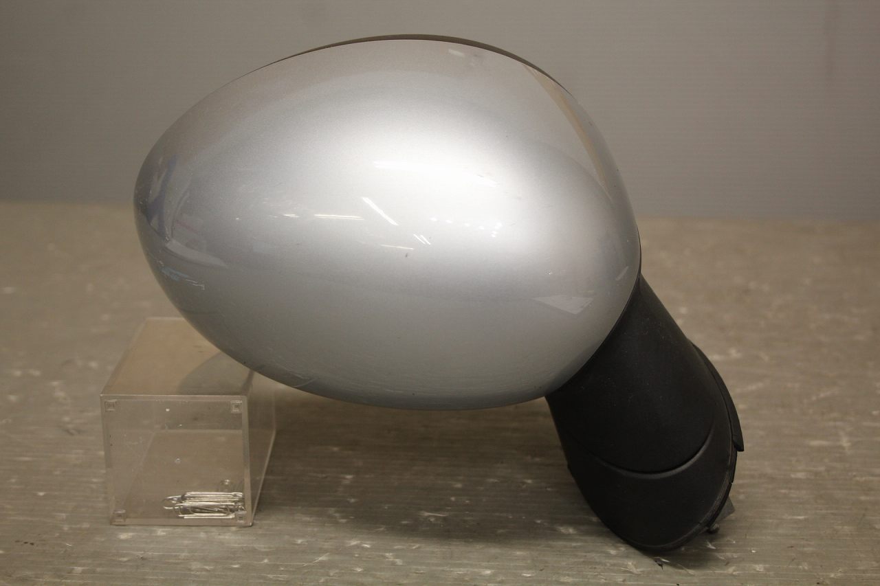 BMW ミニクーパー クラブマン R55 右H(ML16) 純正 破損無 動作保証 右 ドアミラー 右 ミラー シルバー系 p049638 中古20241030