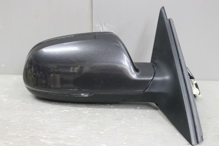 アウディ A4 セダン 2.0 TFSL クワトロ(8KCDNF 8K) 純正 破損無 動作保証 右 ドアミラー 電格 10P＋2P 10ピン＋2ピン ウィンカー ヒーター付 黒系 右ミラー p049854 中古20241115