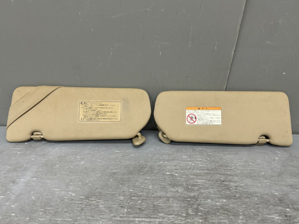 乐天商城 - オデッセイ M 前期(RB1) 純正 破損無 サンバイザー 左右セット バニティミラー付 右 左 p058823 中古20251027