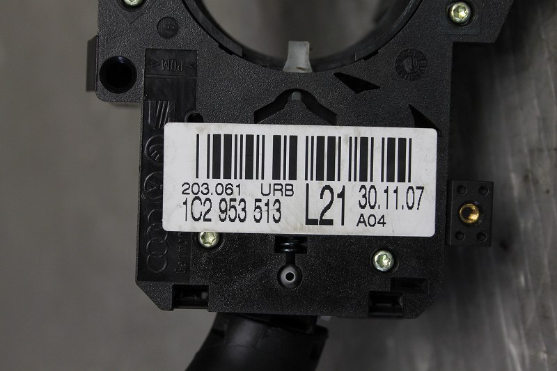 VW ニュービートル 1.6 右H 後期 (9C 9CBFS) 純正 コンビネーションスイッチ ディマースイッチ ワイパースイッチ / 1C2 953 513 p040982 中古20231208