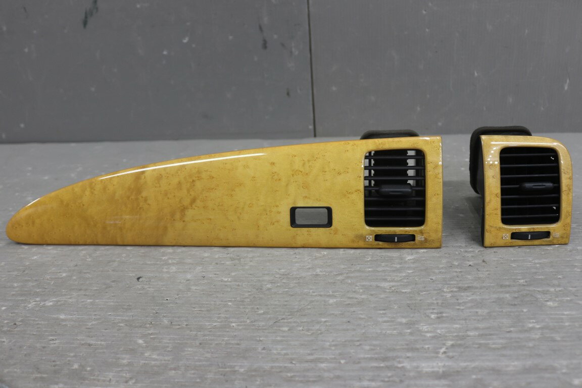 トヨタ ソアラ 430SCV(UZZ40 UZZ40-DKAQK) 純正 ダッシュボード センターエアコン吹出口 木目調 2点セ..