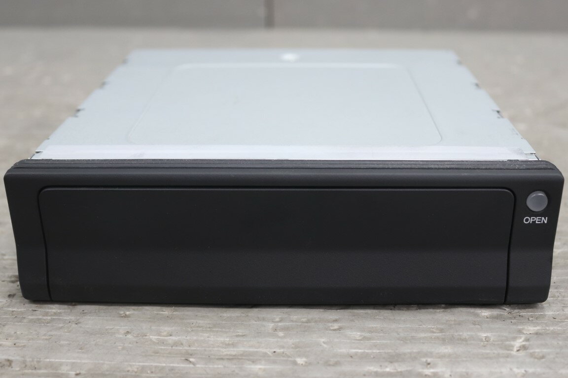 ホンダ レジェンド(KB1) 純正 破損無 動作保証 HDDナビ ナビユニット カーナビ 39540-SJA-J110-M1 p058..