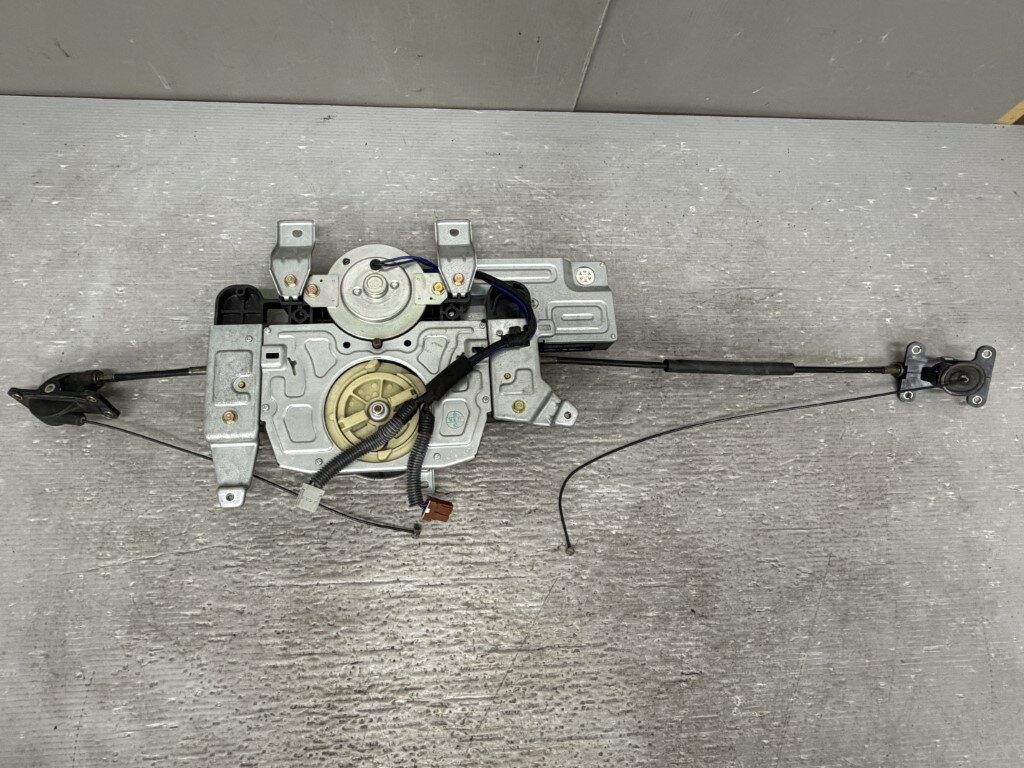 ステップワゴン スパーダS 後期(RF5) 純正 左後 パワースライドドアモーター 破損無 動作保証 左 リア ホンダ Honda Step Wgn p058938 中古20251031