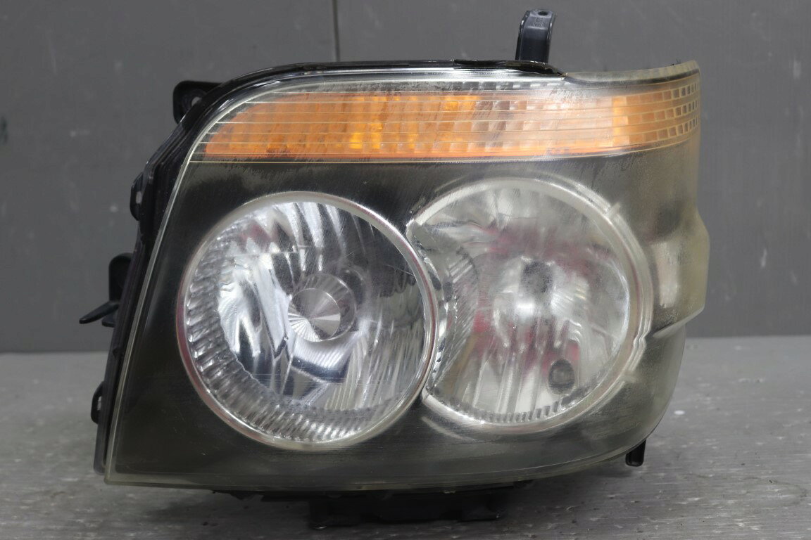 ダイハツ アトレー カスタム RS 4WD ターボ ハイルーフ(S330G S330G-ZPXZ) 純正 コイト 破損無 動作保証 左 HID ヘッドライト バラスト レベ付 キセノン ヘッドランプ 100-51787 p059068 中古20251107