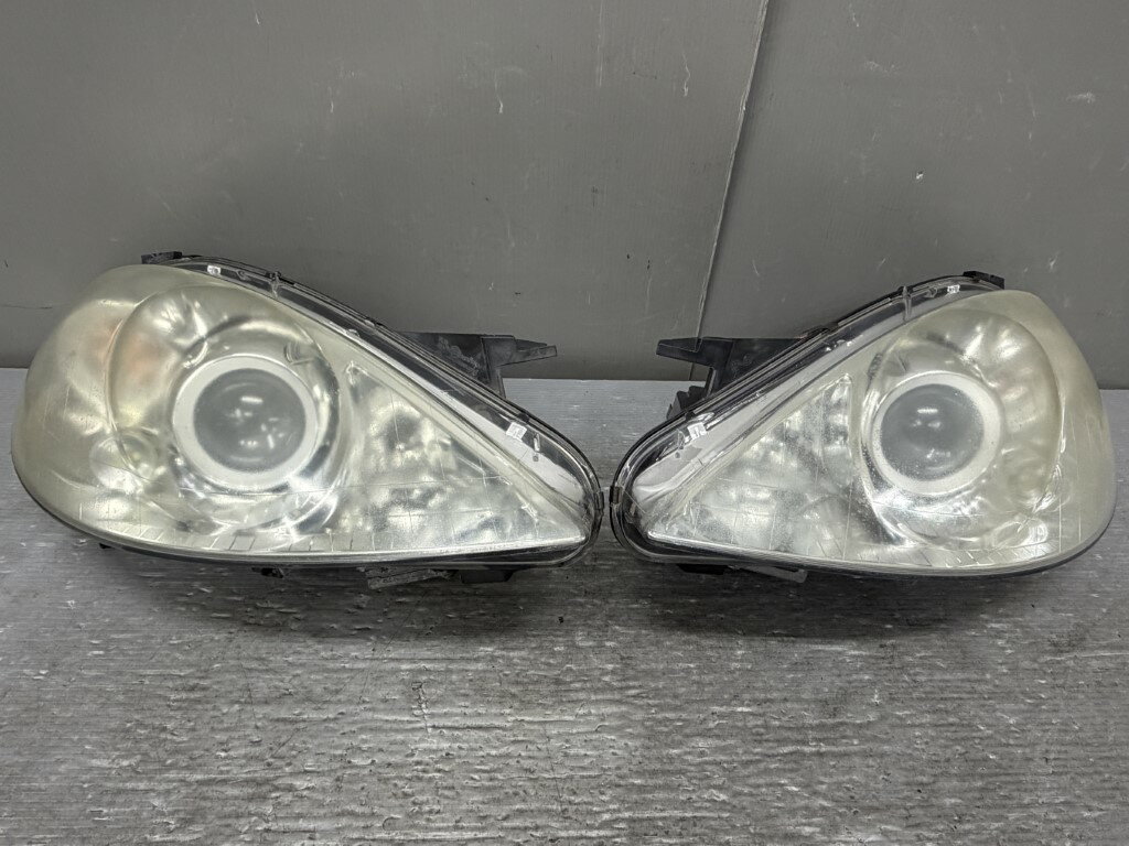 メルセデス ベンツ A200 ターボ(W169 169034) 純正 ヘッドライト HID キセノン バラスト付 左右セット 右 左 ヘッドランプ AL p059126 中古20251110